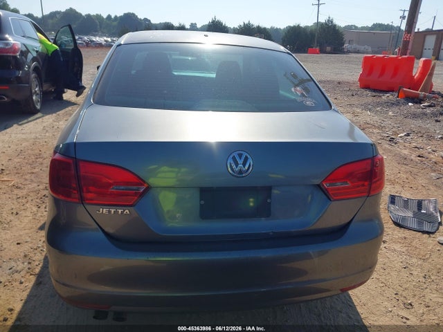 Продажа на аукционе авто 2011 Volkswagen Jetta 2.0l S, vin: 3VW2K7AJ0BM010107, номер лота: 45363986