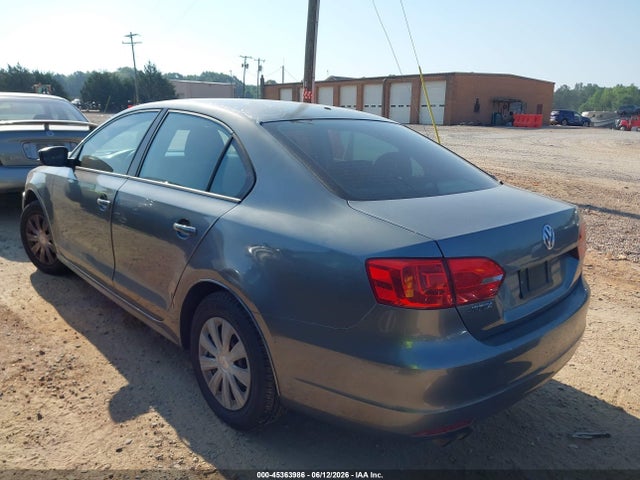 Продажа на аукционе авто 2011 Volkswagen Jetta 2.0l S, vin: 3VW2K7AJ0BM010107, номер лота: 45363986
