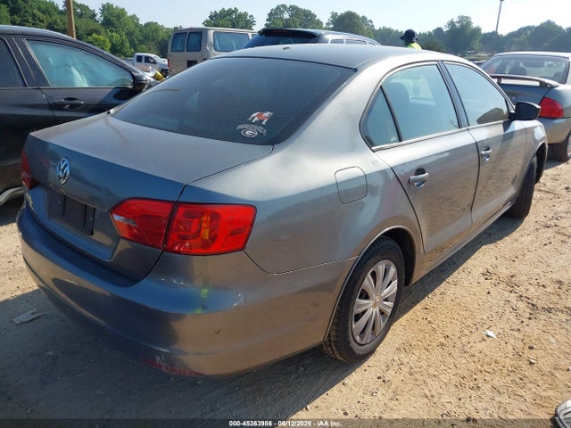 Продажа на аукционе авто 2011 Volkswagen Jetta 2.0l S, vin: 3VW2K7AJ0BM010107, номер лота: 45363986