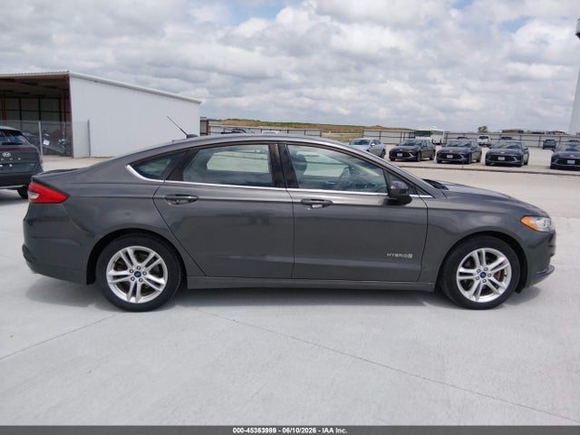 3FA6P0UU1JR122991 Ford Fusion Hybrid S