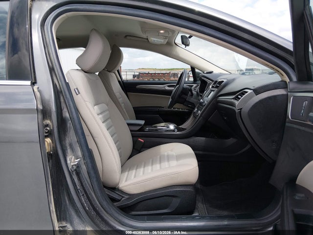 3FA6P0UU1JR122991 Ford Fusion Hybrid S