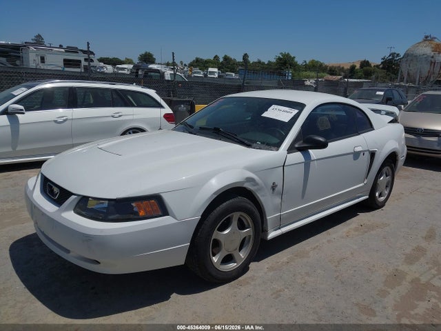 45364009 :رقم المزاد ، 1FAFP40483F308363 vin ، 2003 Ford Mustang مزاد بيع