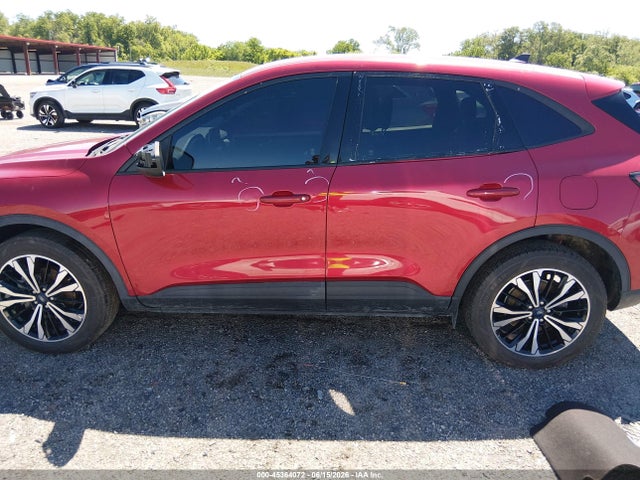 Продаж на аукціоні авто 2021 Ford Escape Se Hybrid, vin: 1FMCU9BZ7MUB12063, номер лоту: 45364072