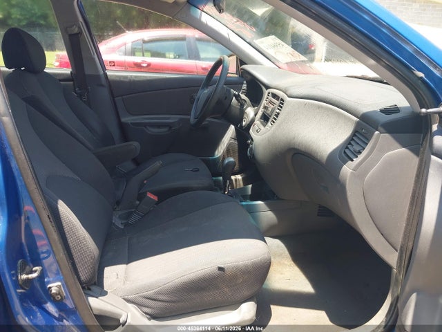 2007 Kia Rio Lx მანქანა იყიდება აუქციონზე, vin: KNADE123076279289, აუქციონის ნომერი: 45364114