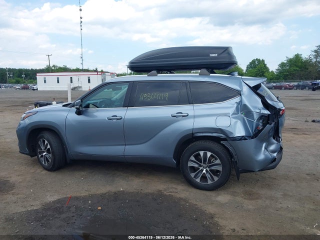 Aukcja sprzedaży 2022 Toyota Highlander Xle, vin: 5TDGZRBH4NS249871, numer aukcji: 45364119