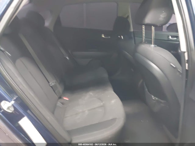 KIA Optima Lx 2018 5XXGT4L38JG192142 Image 8
