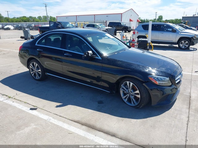 2021 Mercedes-benz C 300 4matic მანქანა იყიდება აუქციონზე, vin: W1KWF8EB4MR646666, აუქციონის ნომერი: 45364187