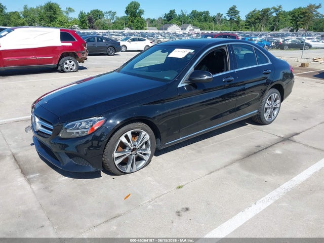 2021 Mercedes-benz C 300 4matic მანქანა იყიდება აუქციონზე, vin: W1KWF8EB4MR646666, აუქციონის ნომერი: 45364187