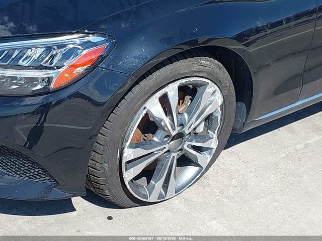 2021 Mercedes-benz C 300 4matic მანქანა იყიდება აუქციონზე, vin: W1KWF8EB4MR646666, აუქციონის ნომერი: 45364187