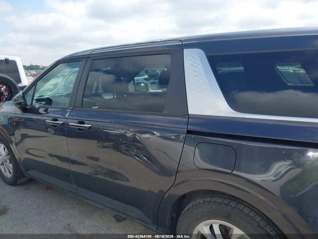 45364190 :رقم المزاد ، KNDNB4H37N6121649 vin ، 2022 Kia Carnival Mpv Lx Seat Package مزاد بيع
