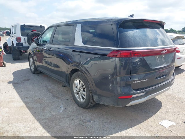 45364190 :رقم المزاد ، KNDNB4H37N6121649 vin ، 2022 Kia Carnival Mpv Lx Seat Package مزاد بيع