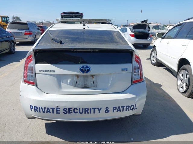 2014 Toyota Prius Two მანქანა იყიდება აუქციონზე, vin: JTDKN3DUXE0385471, აუქციონის ნომერი: 45364199