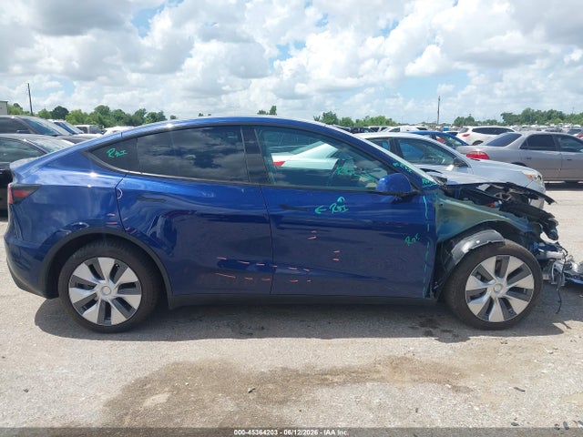 Продажа на аукционе авто 2023 Tesla Model Y Awd/long Range Dual Motor All-wheel Drive, vin: 7SAYGDEE5PA159859, номер лота: 45364203
