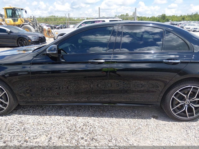 Mercedes-Benz E 350 2022 W1KZF8DB3NB084669 Image 14