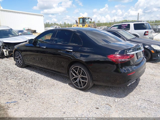 Mercedes-Benz E 350 2022 W1KZF8DB3NB084669 Image 3