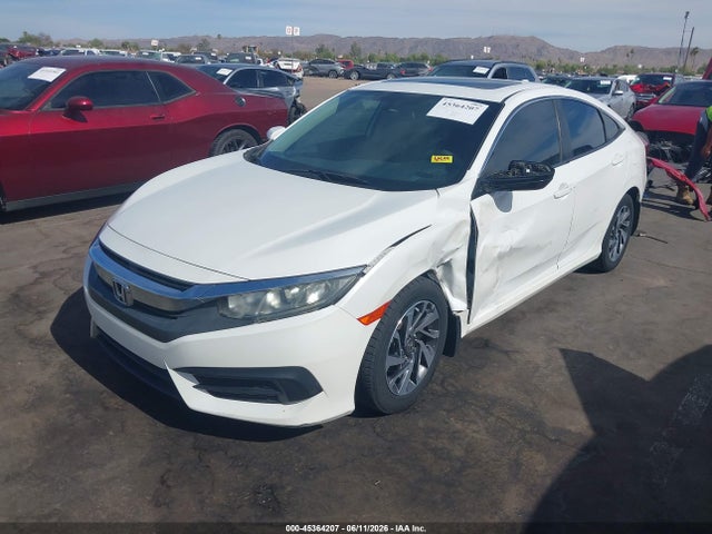 Honda CIVIC EX 2018 2HGFC2F75JH575310 Image 2