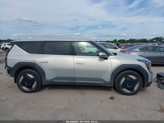 KIA Ev9 Light Long Range 2024 KNDAB5S16R6020443 Image 12