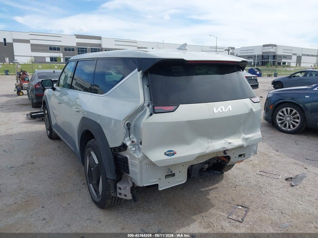 KIA Ev9 Light Long Range 2024 KNDAB5S16R6020443 Image 3