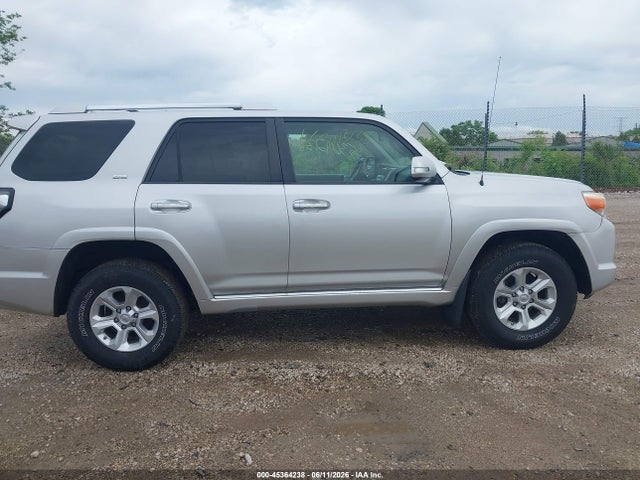 2010 Toyota 4runner Sr5 V6 მანქანა იყიდება აუქციონზე, vin: JTEBU5JR0A5002953, აუქციონის ნომერი: 45364238