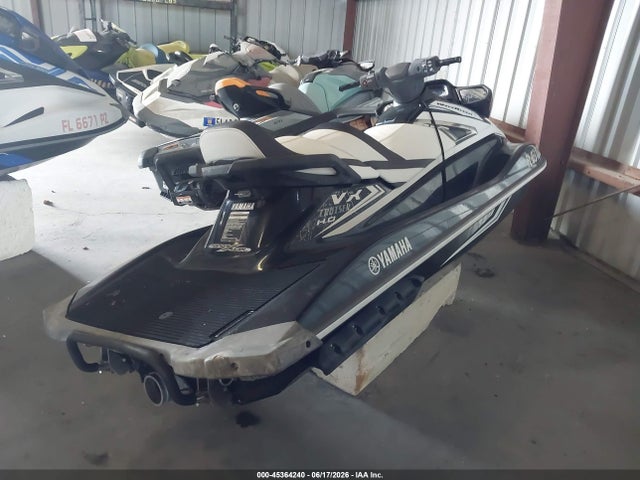 Yamaha VX 2016 YAMA0059L516 Image 4