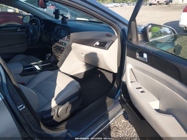 45364262 :رقم المزاد ، 5NPE34AF7FH130490 vin ، 2015 Hyundai Sonata Sport مزاد بيع