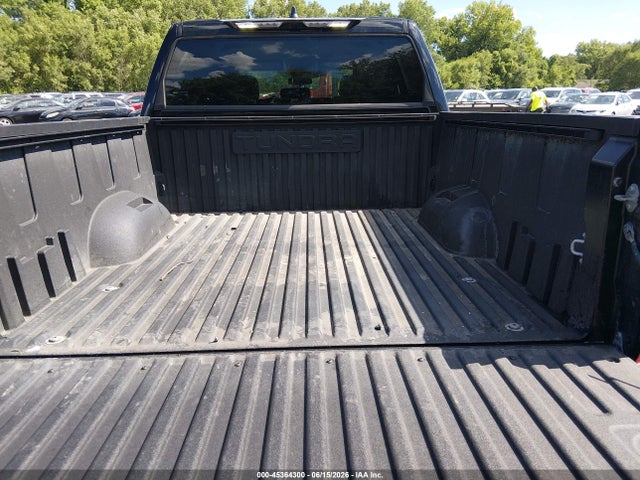 Продаж на аукціоні авто 2024 Toyota Tundra Sr5, vin: 5TFLA5DB6RX232559, номер лоту: 45364300