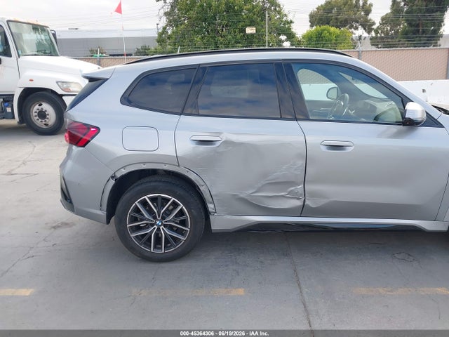 WBX73EF03R5Y67258 BMW X1 Xdrive28i
