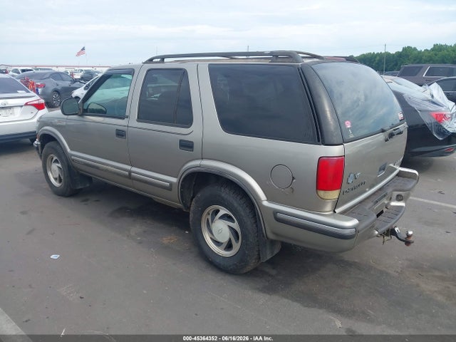 45364352 :رقم المزاد ، 1GNDT13W1W2178230 vin ، 1998 Chevrolet Blazer Lt مزاد بيع