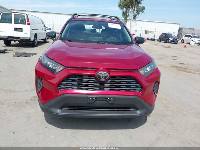 Toyota RAV4 LE 2019 2T3H1RFV1KW019324 Image 13