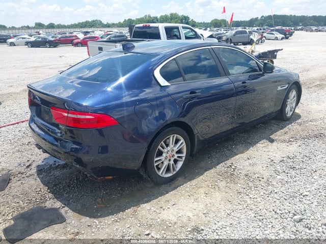 45364380 :رقم المزاد ، SAJAD4BG4HA950461 vin ، 2017 Jaguar Xe 25t Premium مزاد بيع