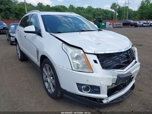 Продажа на аукционе авто 2013 Cadillac Srx Performance Collection, vin: 3GYFNHE32DS590756, номер лота: 45364403