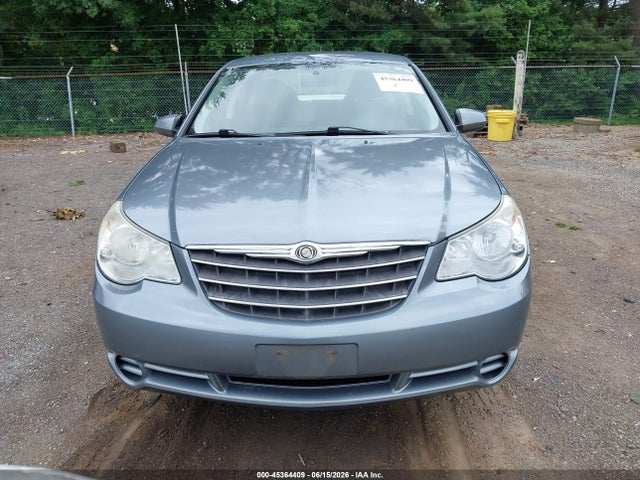 45364409 :رقم المزاد ، 1C3CC5FB7AN205429 vin ، 2010 Chrysler Sebring Limited مزاد بيع