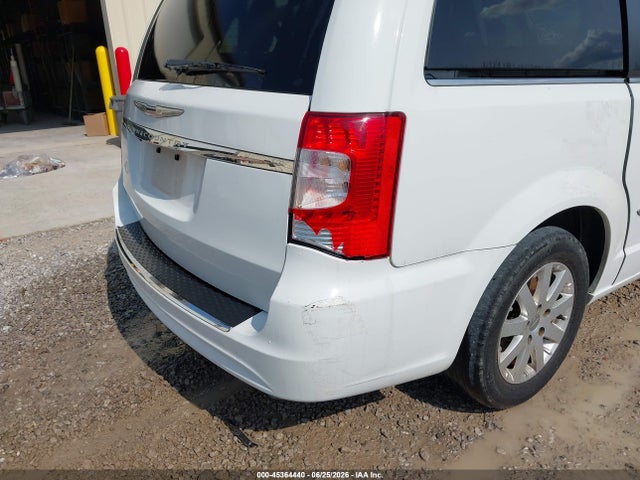 45364440 :رقم المزاد ، 2C4RC1BG7GR298142 vin ، 2016 Chrysler Town & Country Touring مزاد بيع