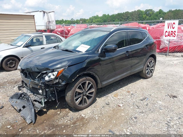 JN1BJ1CP0KW212081 Nissan Rogue Sport Sl