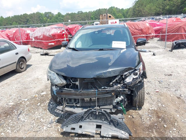 JN1BJ1CP0KW212081 Nissan Rogue Sport Sl