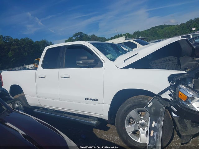 45364473 :رقم المزاد ، 1C6SRFBT6NN205459 vin ، 2022 Ram 1500 Big Horn  4x4 6'4 Box مزاد بيع