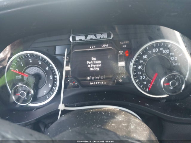 45364473 :رقم المزاد ، 1C6SRFBT6NN205459 vin ، 2022 Ram 1500 Big Horn  4x4 6'4 Box مزاد بيع