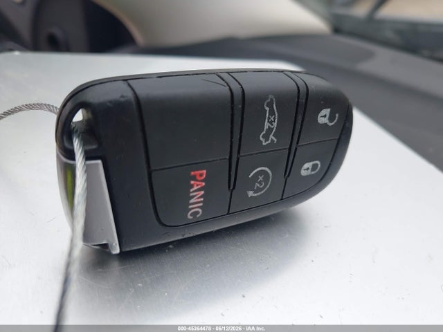 2019 Chrysler 300 Limited მანქანა იყიდება აუქციონზე, vin: 2C3CCAEG8KH698098, აუქციონის ნომერი: 45364478