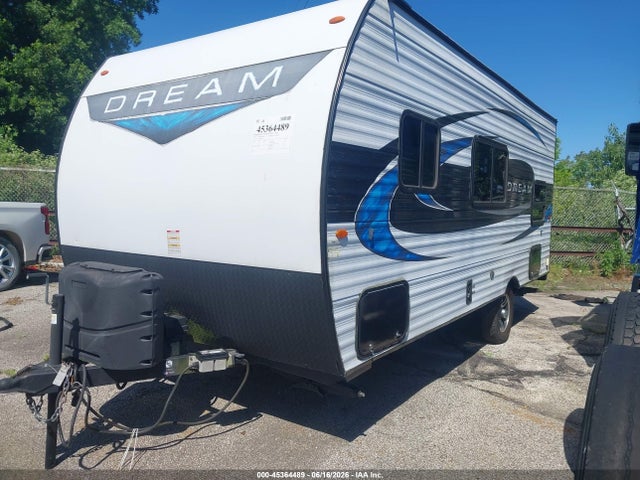 Riverside Travel Trailer 2018 521BT2114JP016720 Image 2