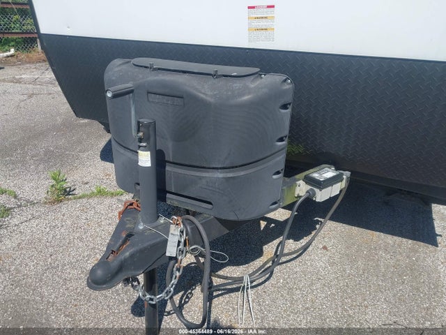 Riverside Travel Trailer 2018 521BT2114JP016720 Image 7