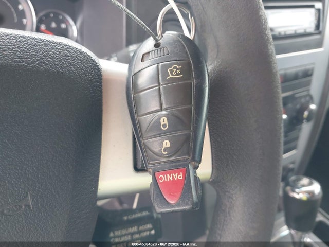 2010 Jeep Commander Sport მანქანა იყიდება აუქციონზე, vin: 1J4RH4GK2AC115742, აუქციონის ნომერი: 45364520