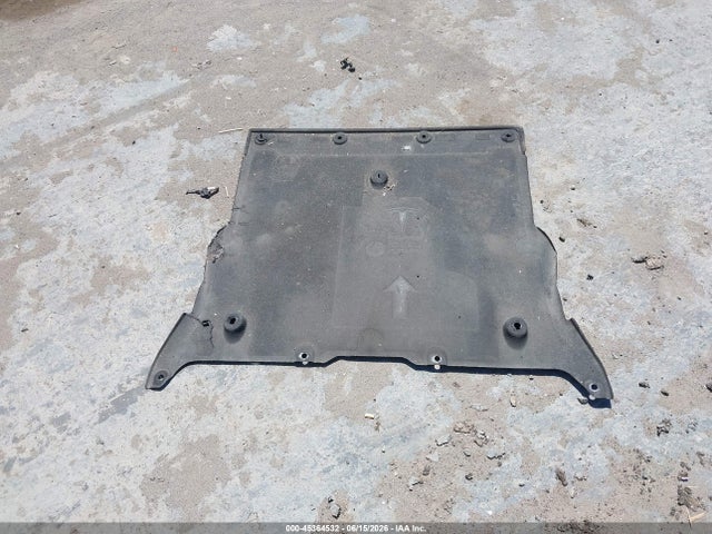 45364532 :رقم المزاد ، 5YJ3E1EA5JF034475 vin ، 2018 Tesla Model 3 Long Range/mid Range مزاد بيع