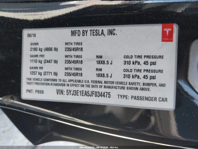 45364532 :رقم المزاد ، 5YJ3E1EA5JF034475 vin ، 2018 Tesla Model 3 Long Range/mid Range مزاد بيع
