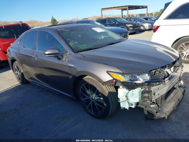 Продажа на аукционе авто 2021 Toyota Camry Se Hybrid, vin: 4T1S31AK2MU567195, номер лота: 45364565