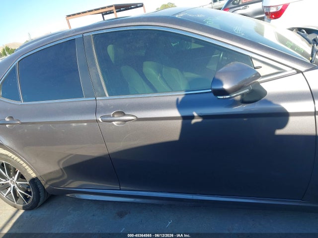 Продажа на аукционе авто 2021 Toyota Camry Se Hybrid, vin: 4T1S31AK2MU567195, номер лота: 45364565