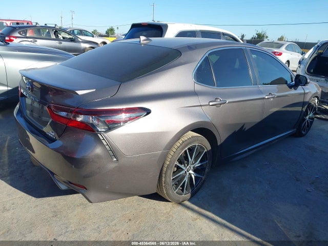 Продажа на аукционе авто 2021 Toyota Camry Se Hybrid, vin: 4T1S31AK2MU567195, номер лота: 45364565