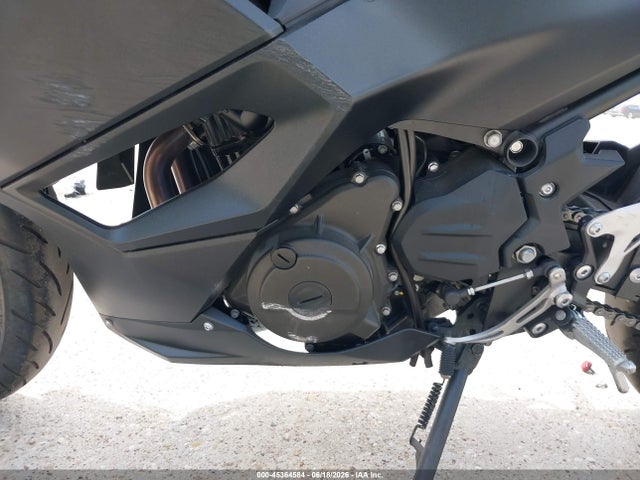 45364584 :رقم المزاد ، ML5EXGH10TDA76478 vin ، 2026 Kawasaki Ex500 H مزاد بيع