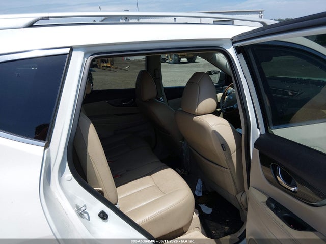 5N1AT2MV8FC872782 Nissan Rogue Sl