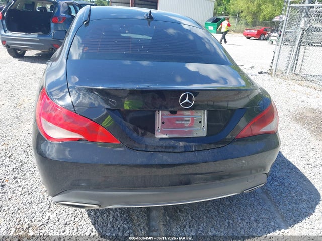 WDDSJ4EB9HN478879 Mercedes-Benz CLA 250