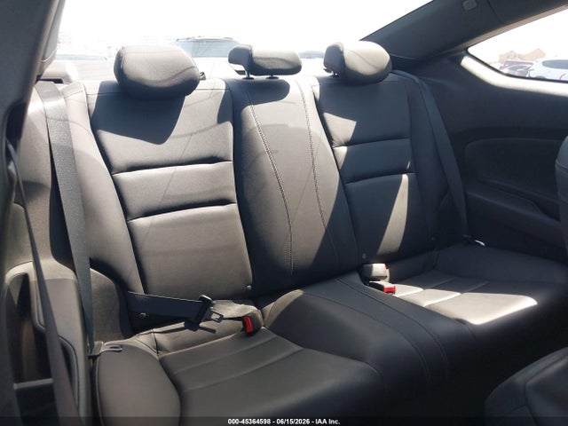 1HGCT2B0XHA001144 Honda Accord Touring V6